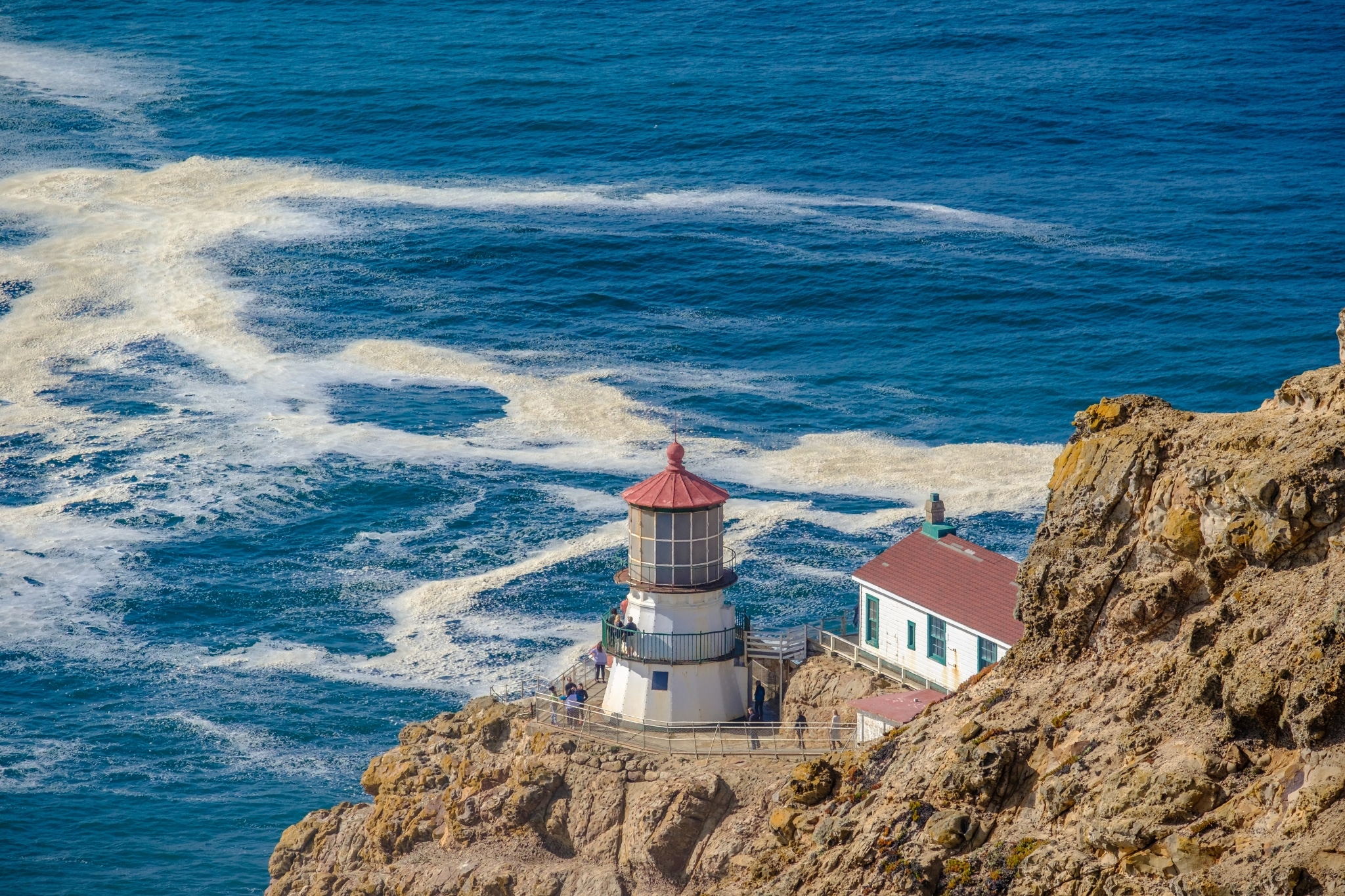 point reyes lighthouse at pacific coast built in PHVN39U