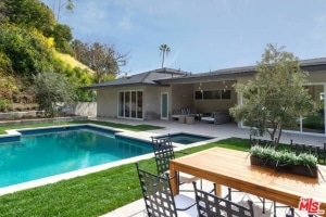 1400 LONDONDERRY Place Los Angeles ca 90069